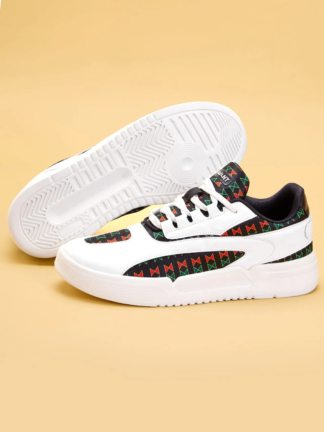 Avant Men's Maximus Sneaker Shoes - White/Black