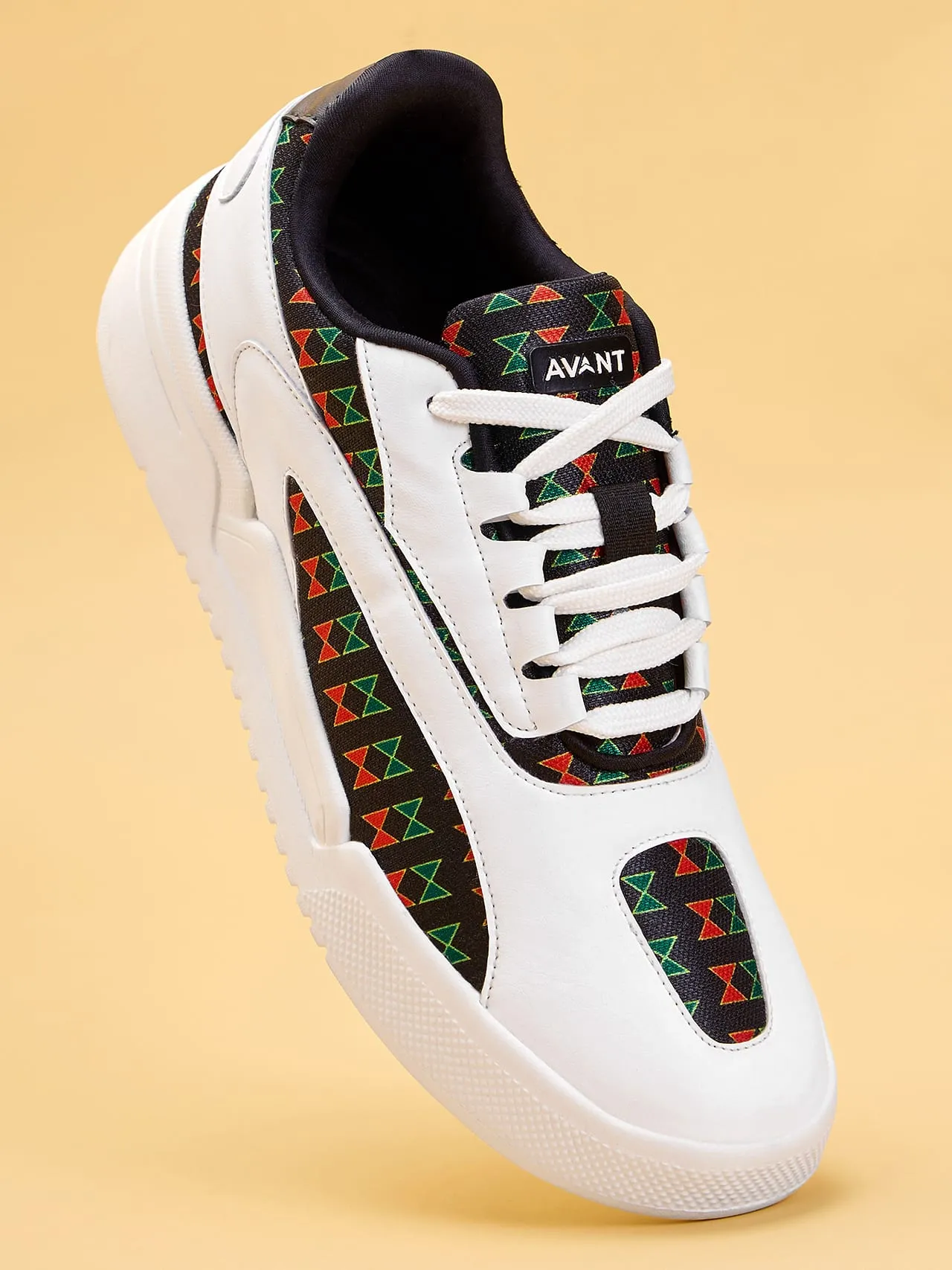 Avant Men's Maximus Sneaker Shoes - White/Black
