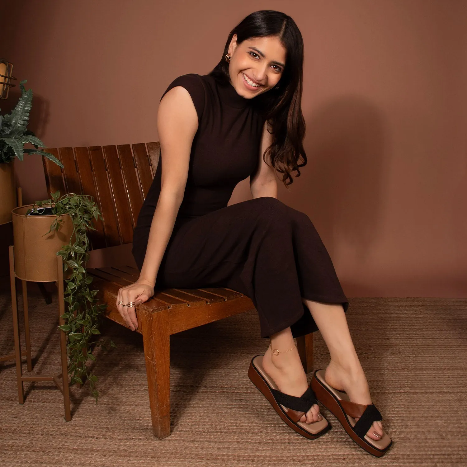 Jet Black Cross Wedges