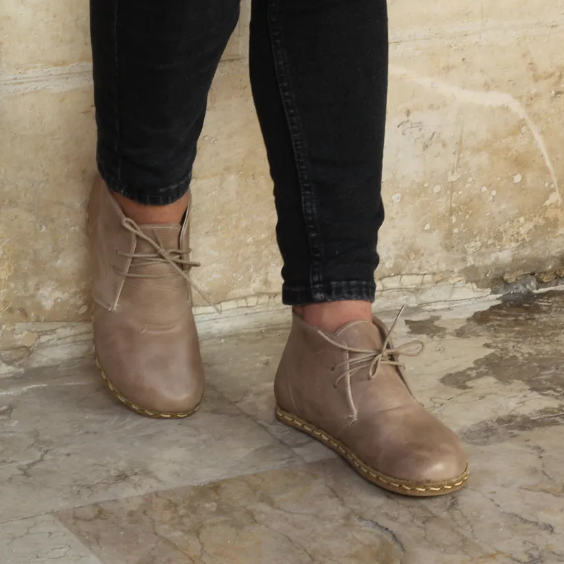 Light Tan Leather Dolcezza Barefoot Chukka Desert Boot
