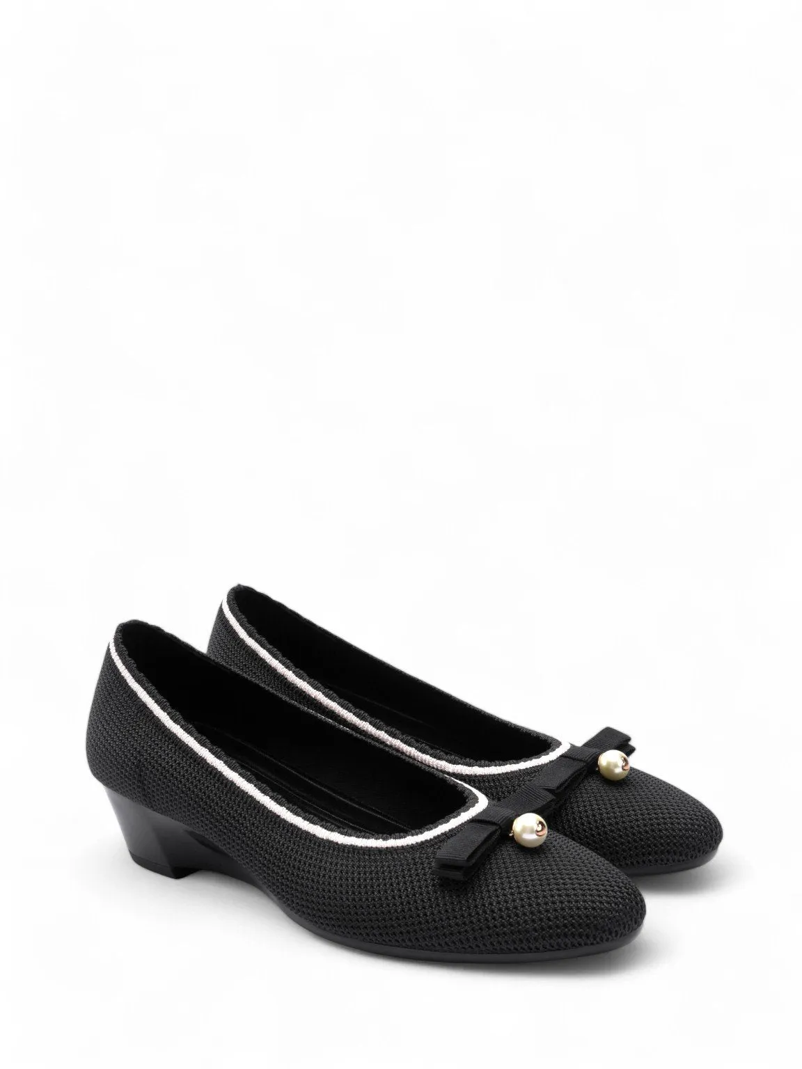 Pearl French Gardens Wedges
