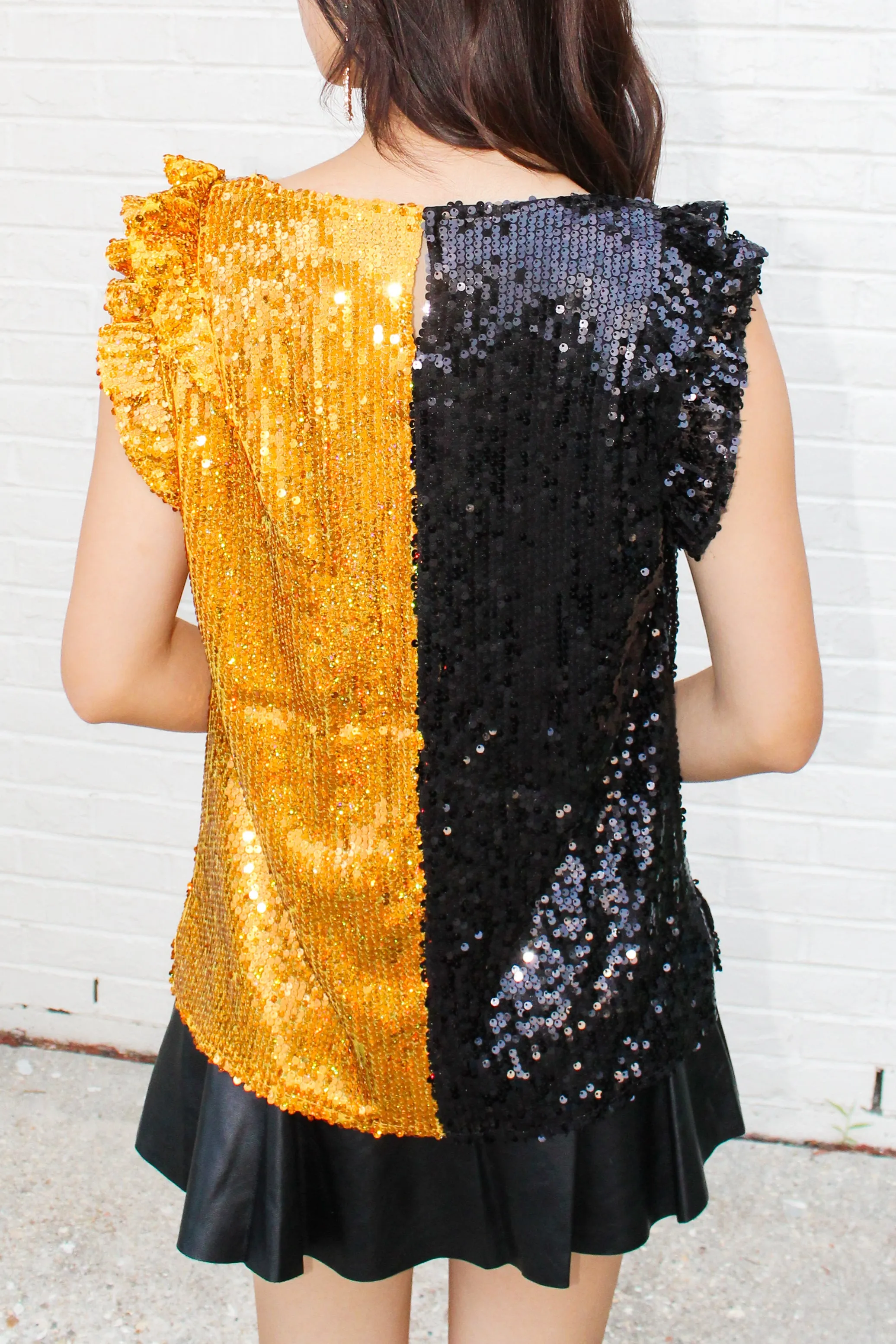 Two for One Sequin Ruffle Sleeve Tank in Black/Gold